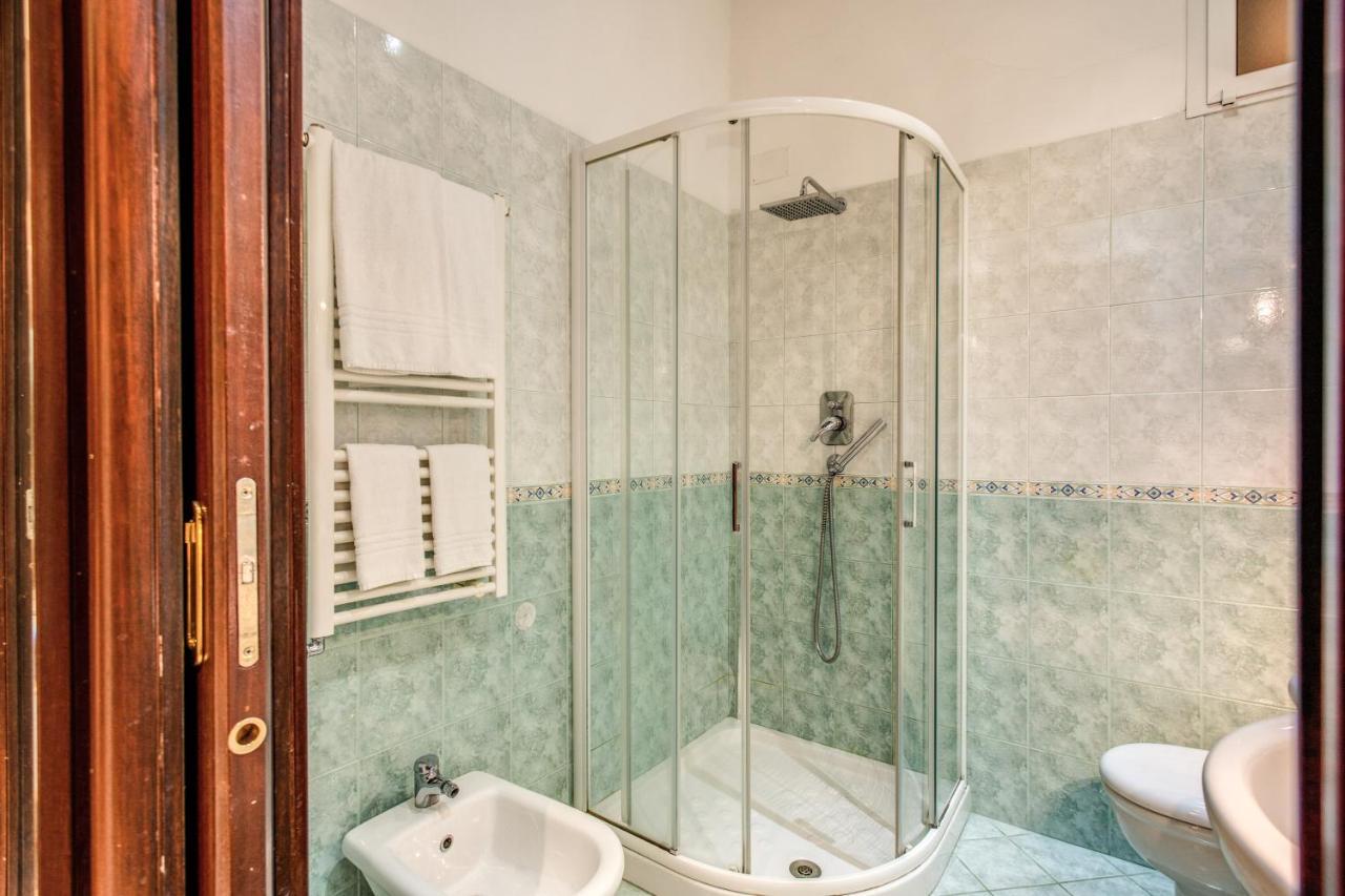 Апартаменты Fresh House Cavour Рим Экстерьер фото